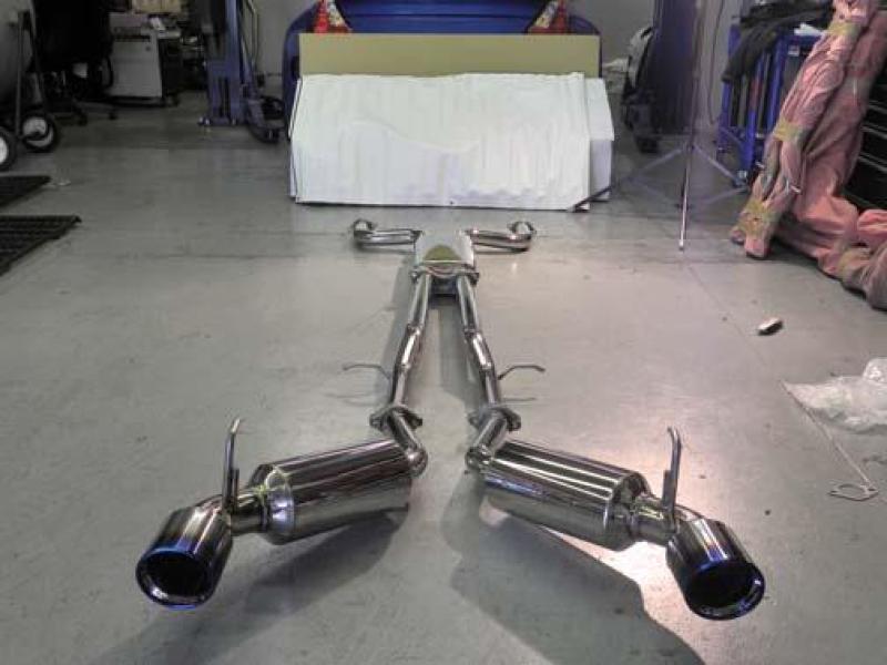 Injen 09-20 Nissan 370Z Dual 60mm SS Cat-Back Exhaust with Built In Resonated X-Pipe SES1989TT