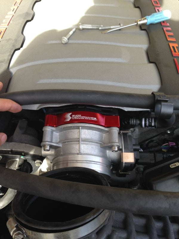 Snow Performance 16-17 Camaro Stg 2 Boost Cooler F/I Water Injection Kit (SS Braided Line & 4AN) SNO-2161-BRD
