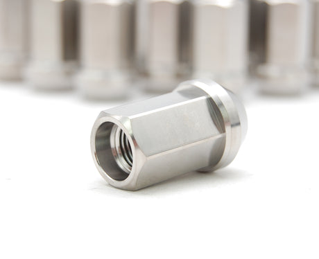 Titan lug nut set - Fuji Racing