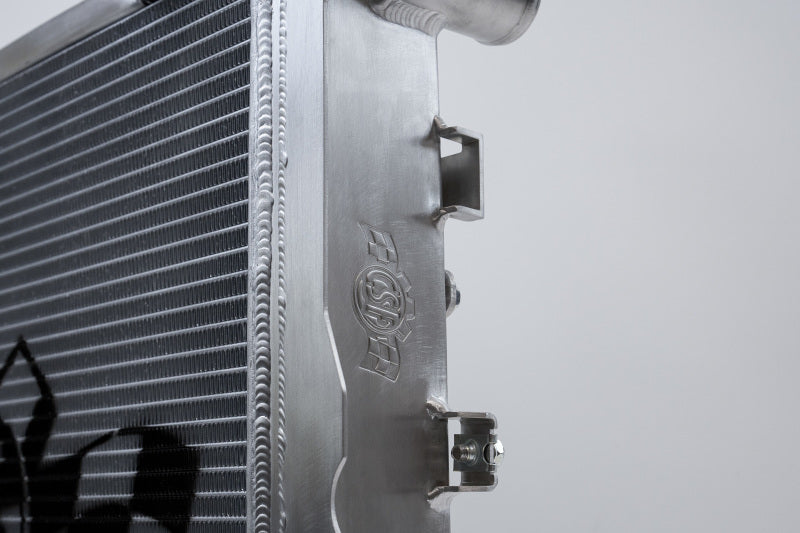 CSF 84-88 Mercedes-Benz W201 190E 2.3L - 16 with A/C High Performance Aluminum Radiator 7220
