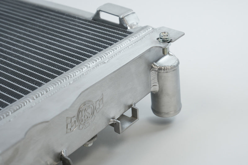 CSF 84-88 Mercedes-Benz W201 190E 2.3L - 16 with A/C High Performance Aluminum Radiator 7220