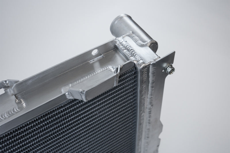 CSF 84-88 Mercedes-Benz W201 190E 2.3L - 16 with A/C High Performance Aluminum Radiator 7220