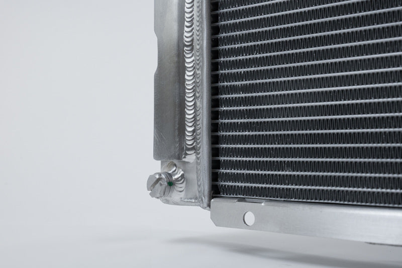 CSF 84-88 Mercedes-Benz W201 190E 2.3L - 16 with A/C High Performance Aluminum Radiator 7220