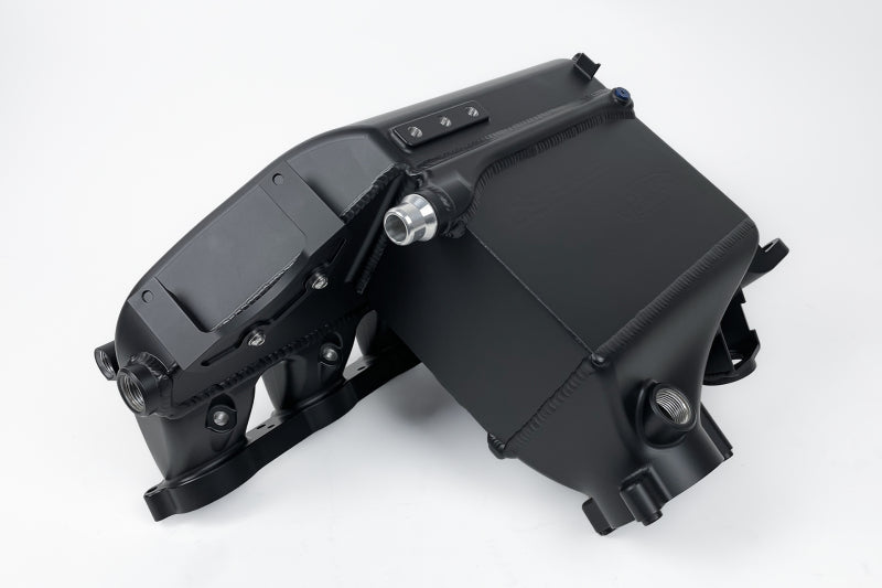 CSF BMW M2/M3/M4 S58 Comp &amp; Non-Comp (G8X) Charge-Air Cooler Manifold - Thermal Dispersion Black 8233B